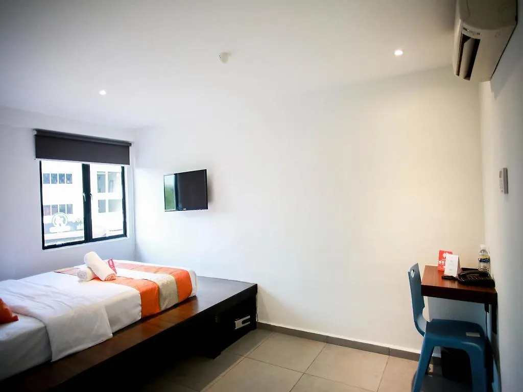 OYO 246 Link Inn Johor Bahru Hotel