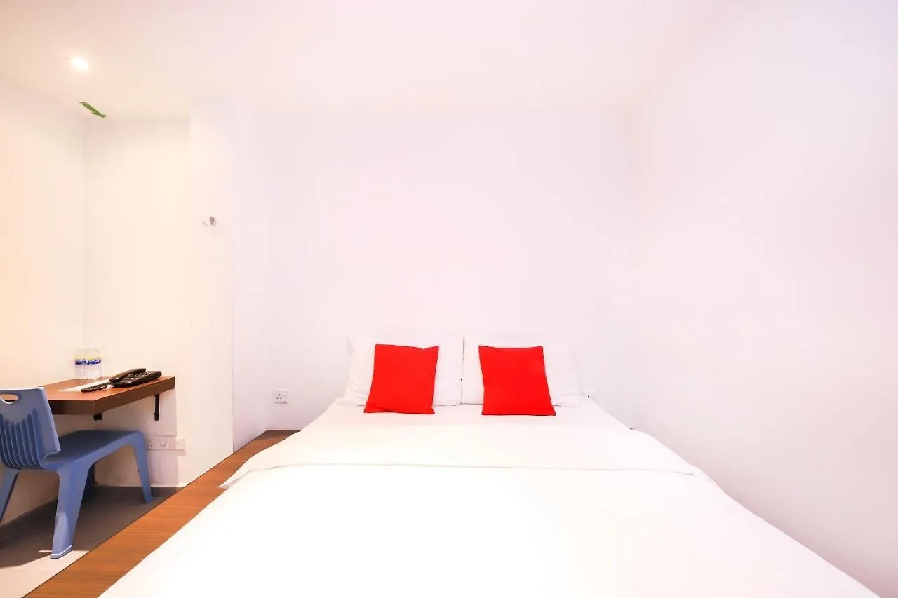 Hotel Super Oyo 246 Link Inn