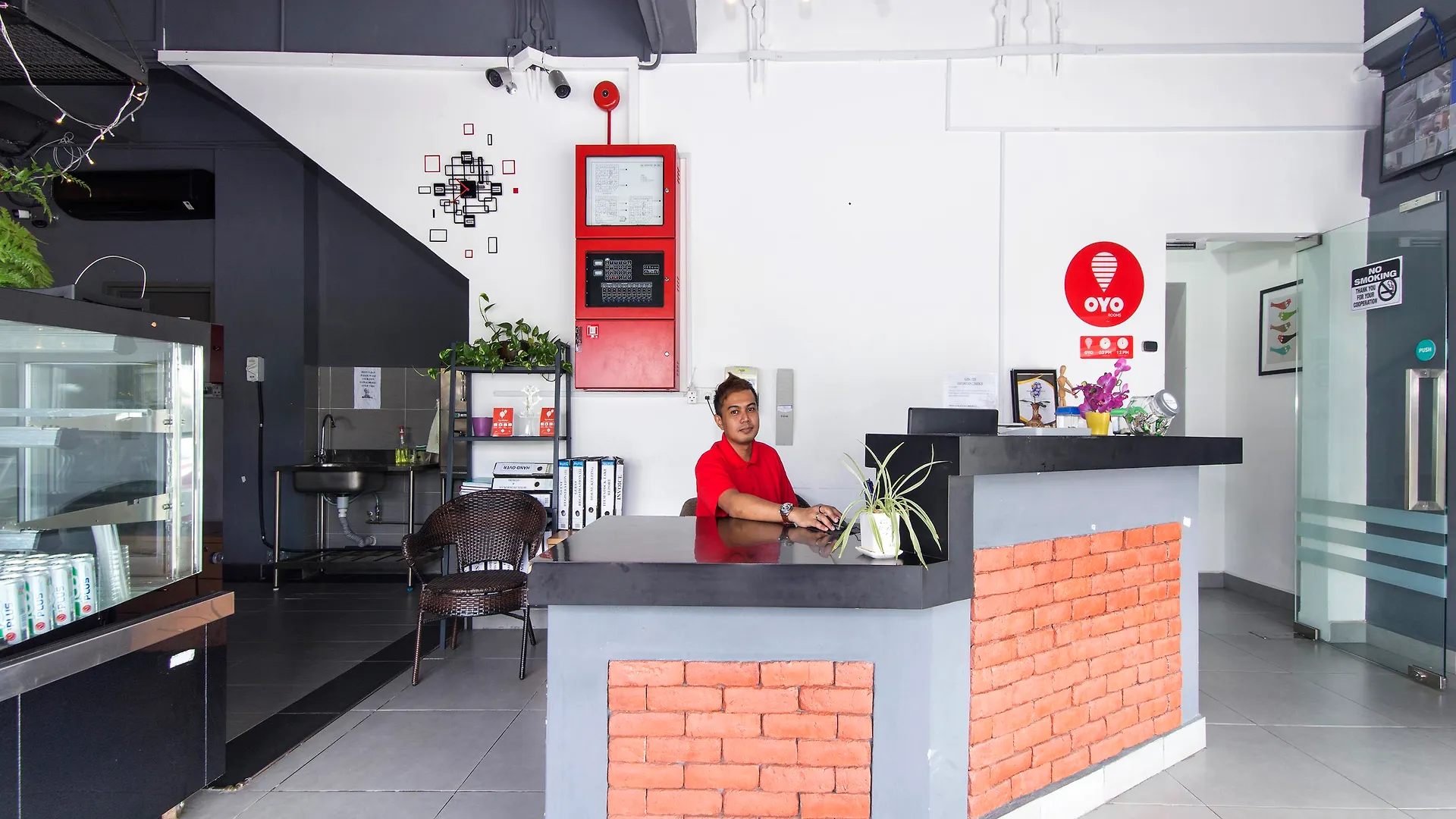 Hotel Super Oyo 246 Link Inn