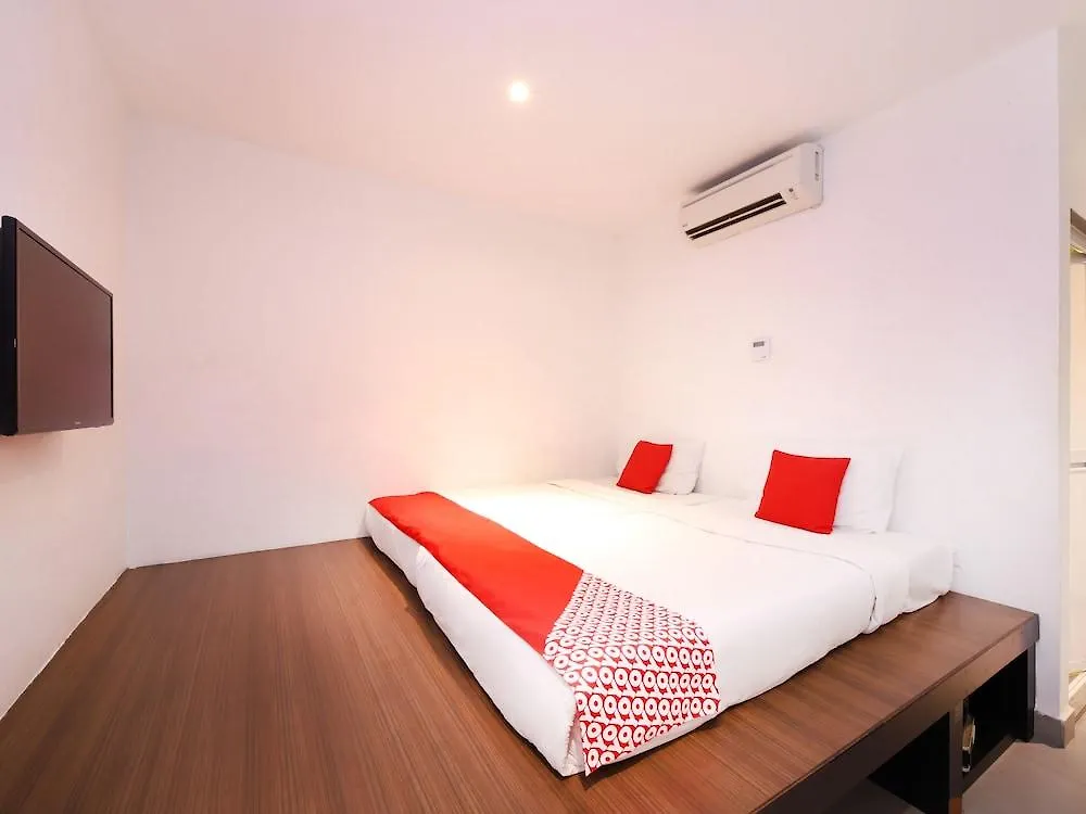 Hotel Super Oyo 246 Link Inn